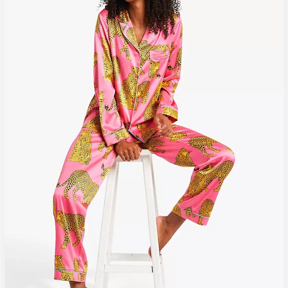 🐆 Chelsea Peers pajamas🐆